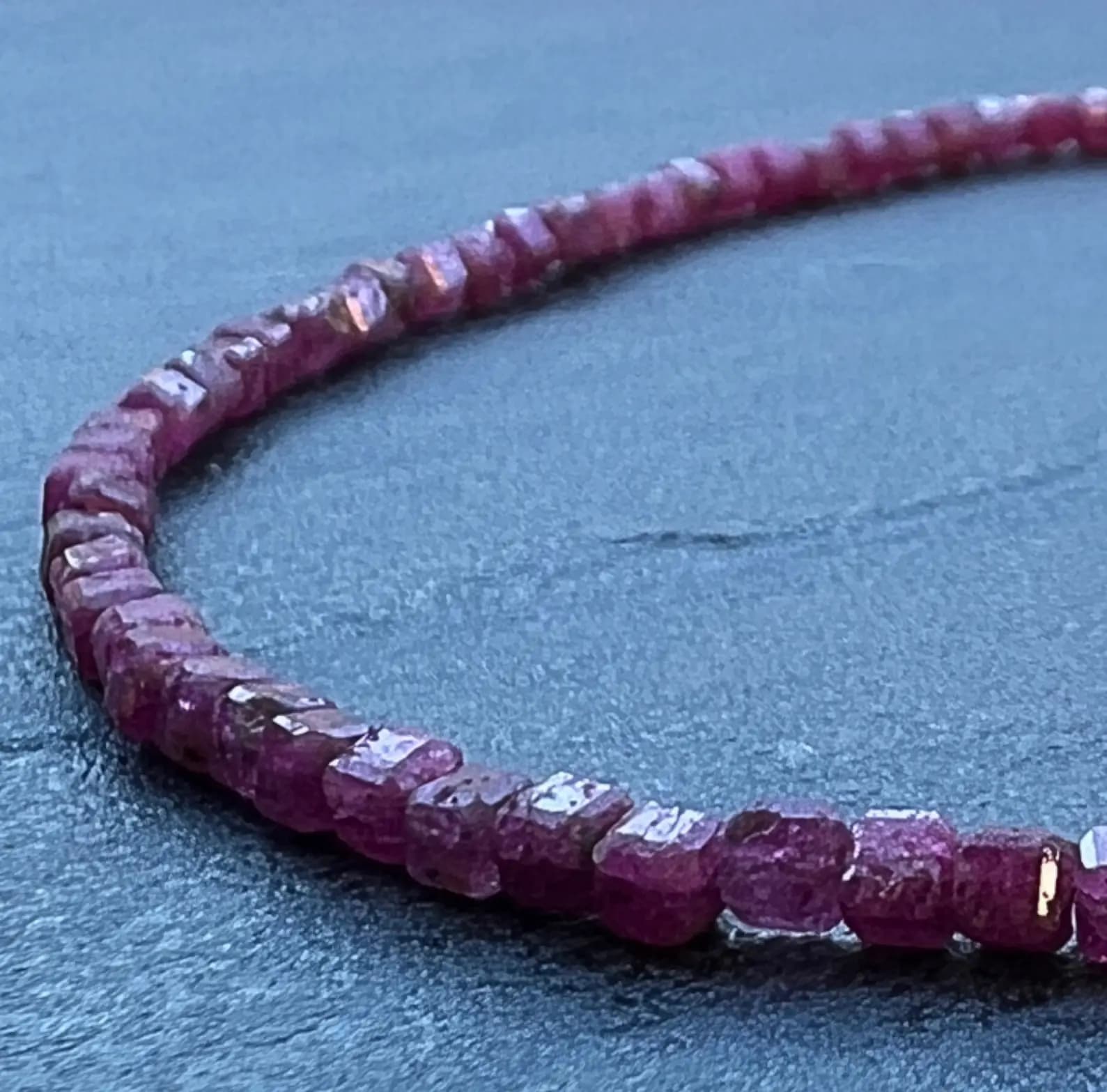 RUBY CUBE ANKLET