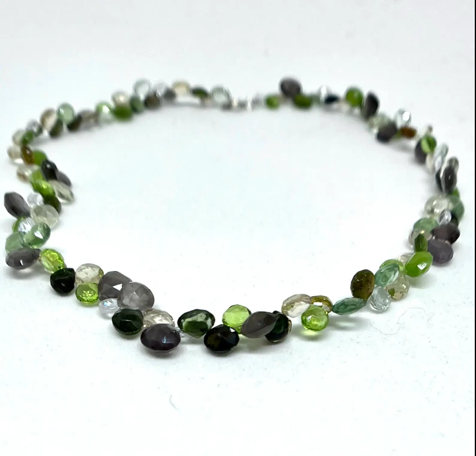 CAMO-INSPIRED NECKLACE